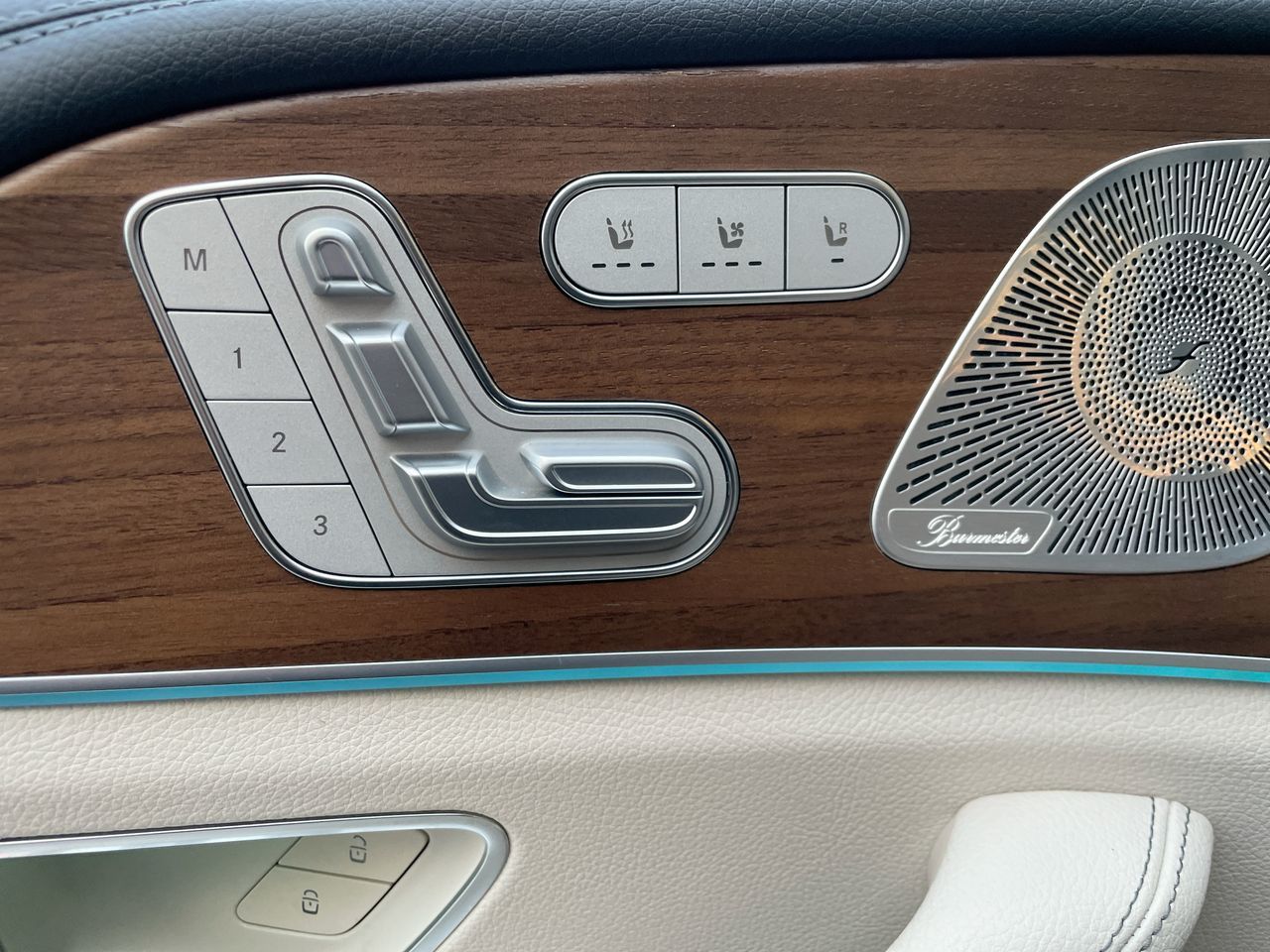 2023 Mercedes-Benz GLS450