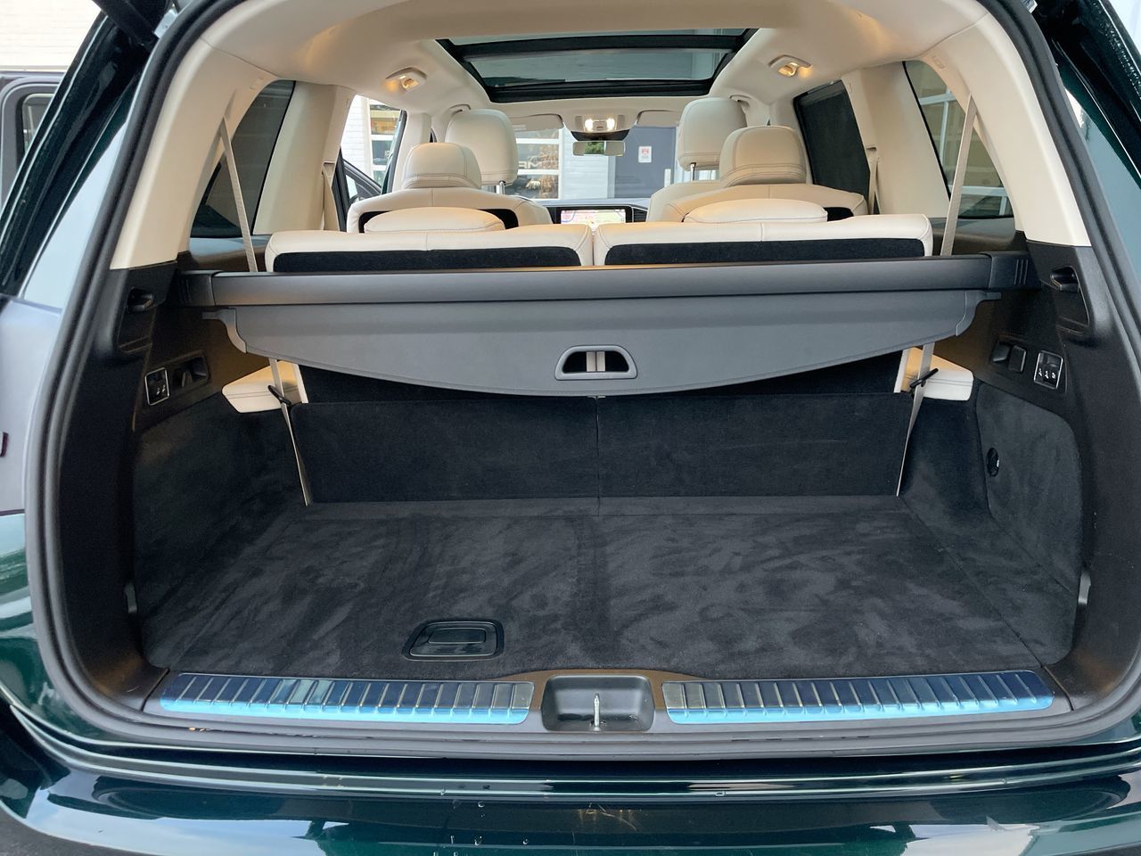 2023 Mercedes-Benz GLS450