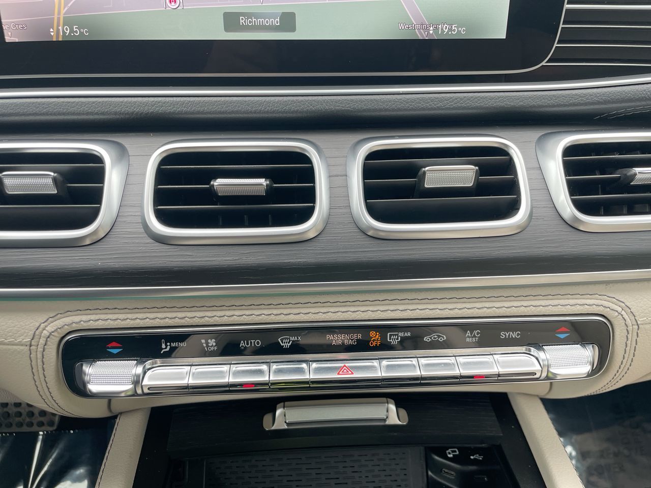 2023 Mercedes-Benz GLS450