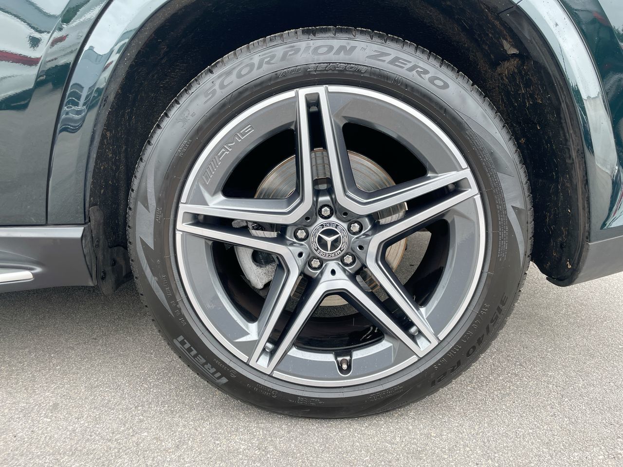 2023 Mercedes-Benz GLS450