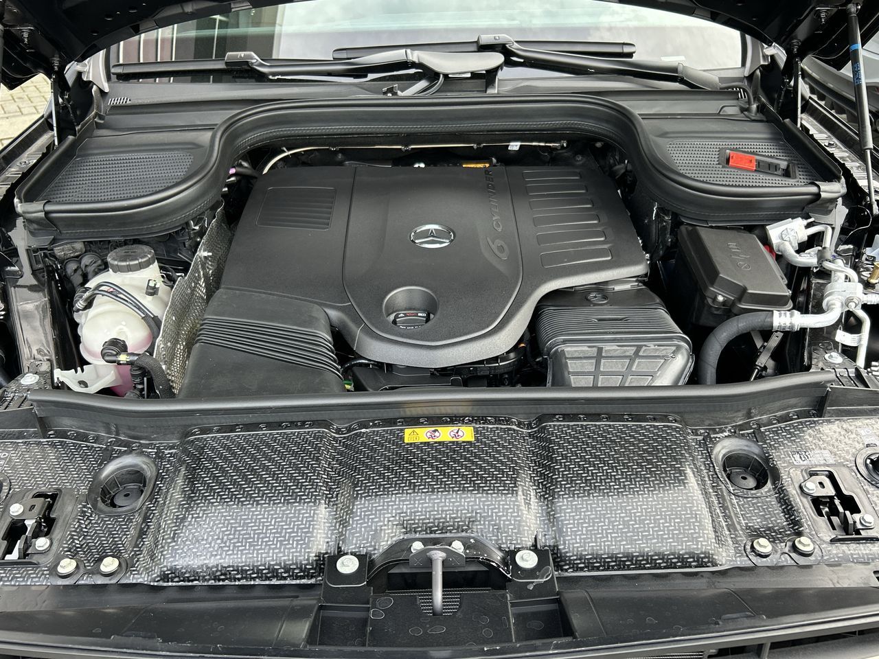 2026 Mercedes-Benz GLS in Richmond, British Columbia