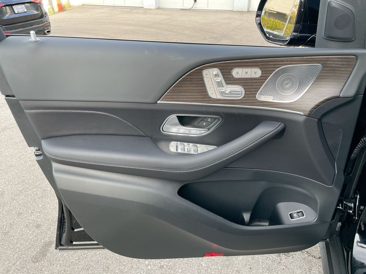 2027 Mercedes-Benz GLS