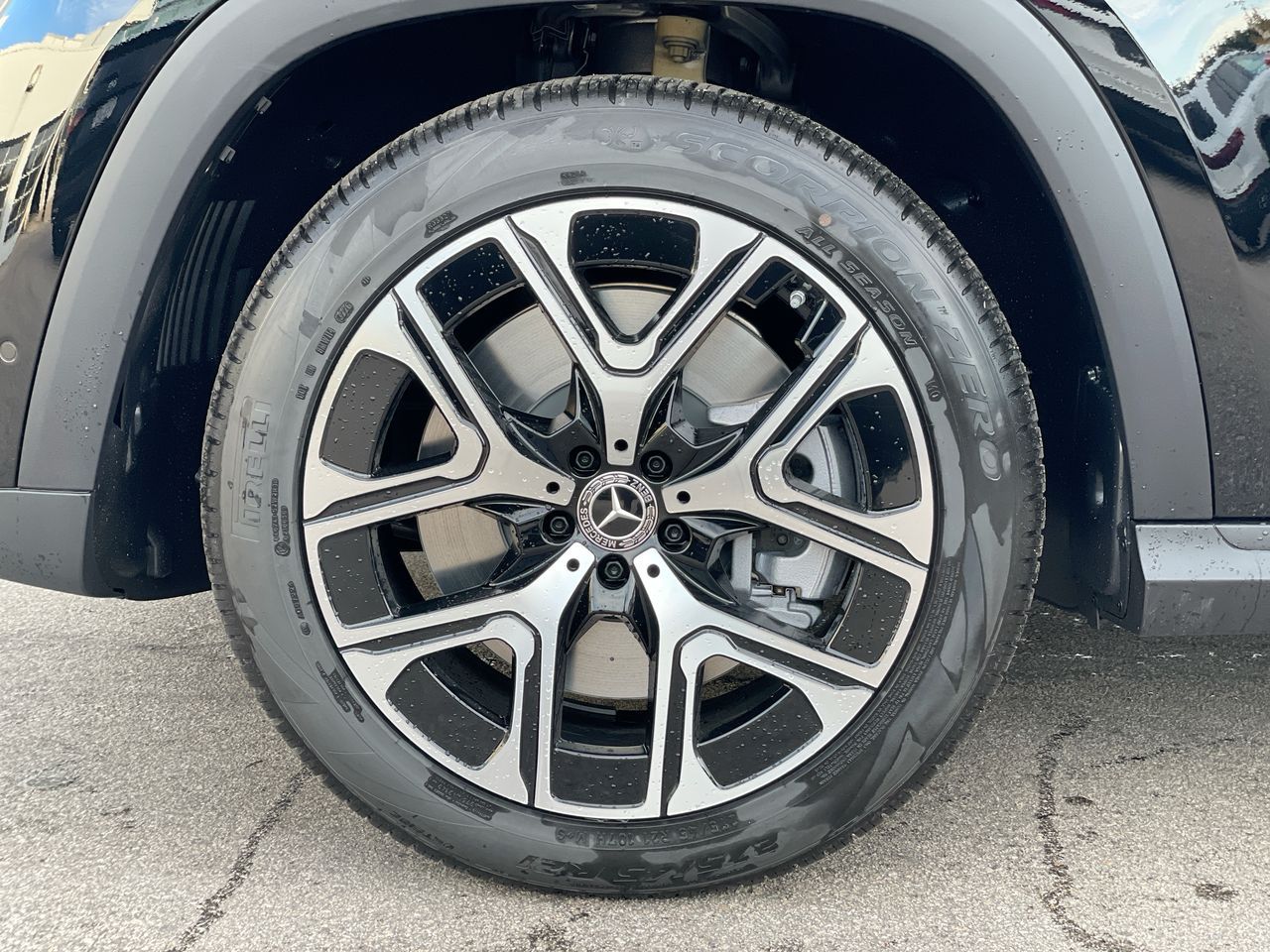 2027 Mercedes-Benz GLS