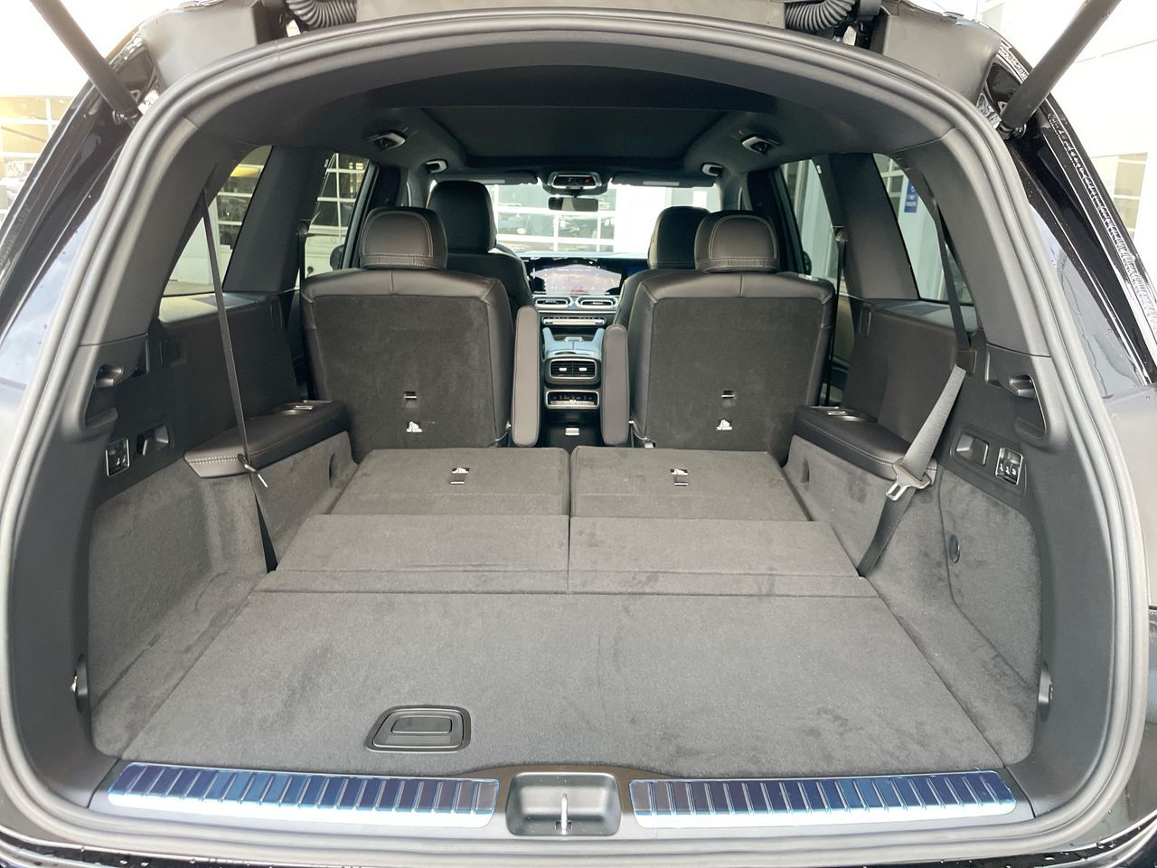 2027 Mercedes-Benz GLS
