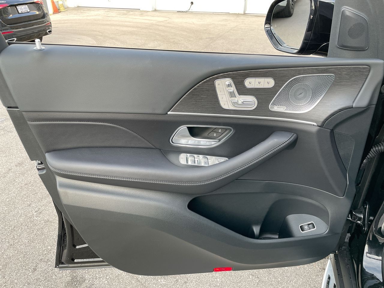 2027 Mercedes-Benz GLS