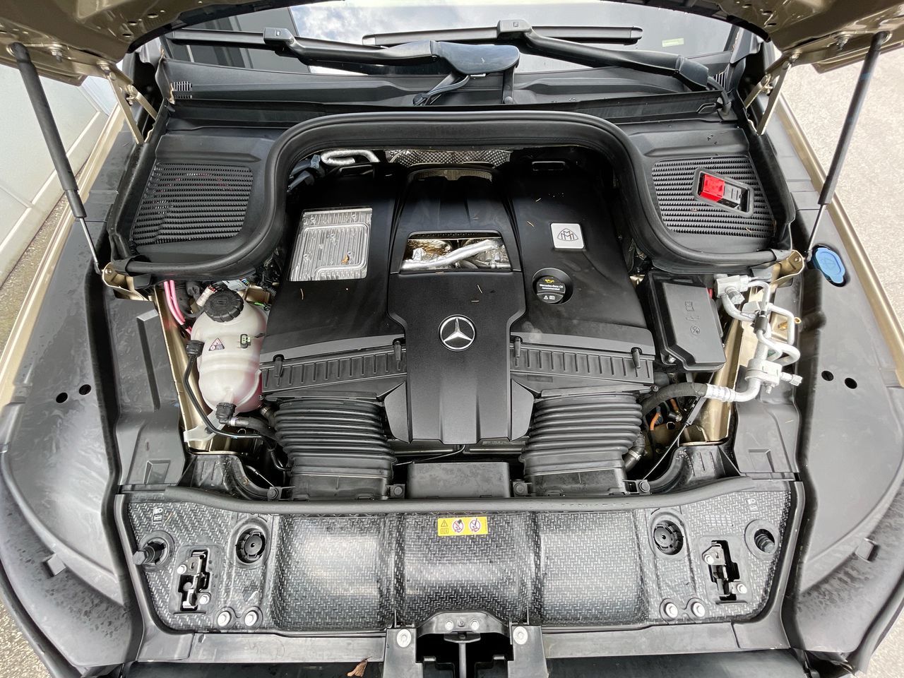 2021 Mercedes-Benz Maybach in Richmond, British Columbia
