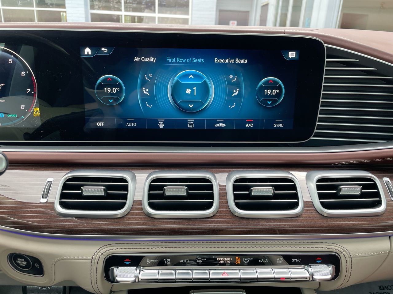 2021 Mercedes-Benz Maybach in Richmond, British Columbia
