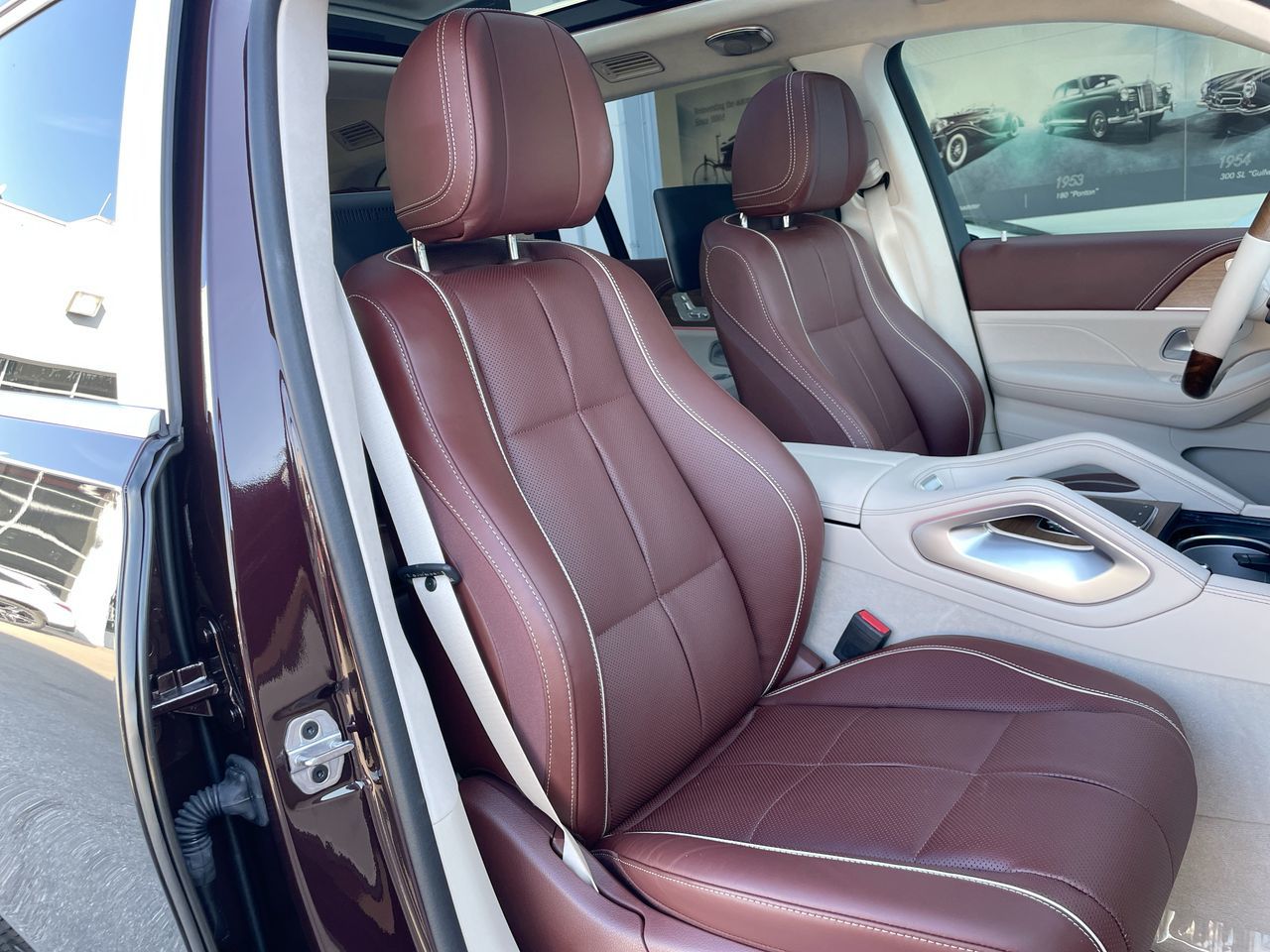 2023 Mercedes-Benz Maybach