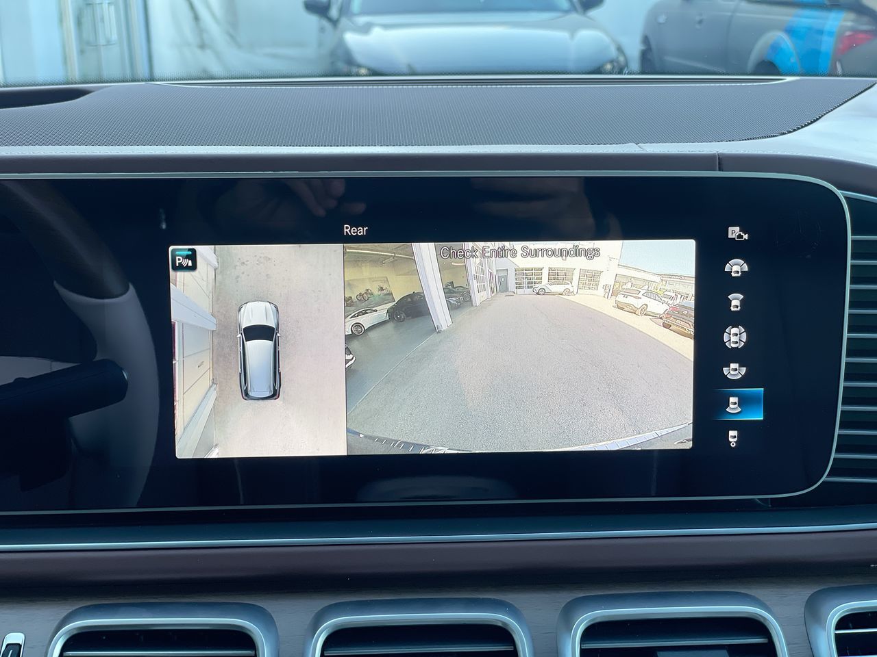 2023 Mercedes-Benz Maybach