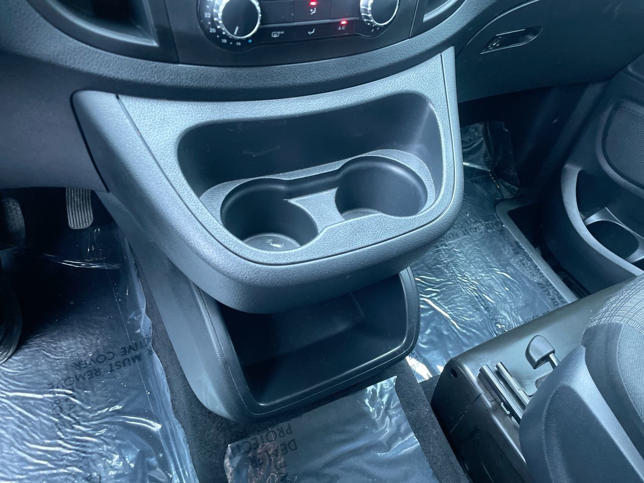 2017 Mercedes-Benz Metris Passenger Van