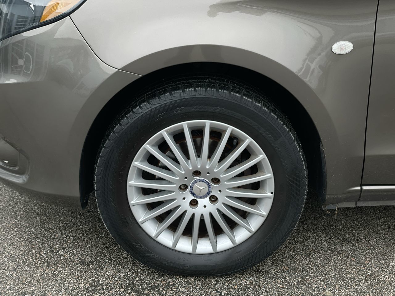 2017 Mercedes-Benz Metris Passenger Van