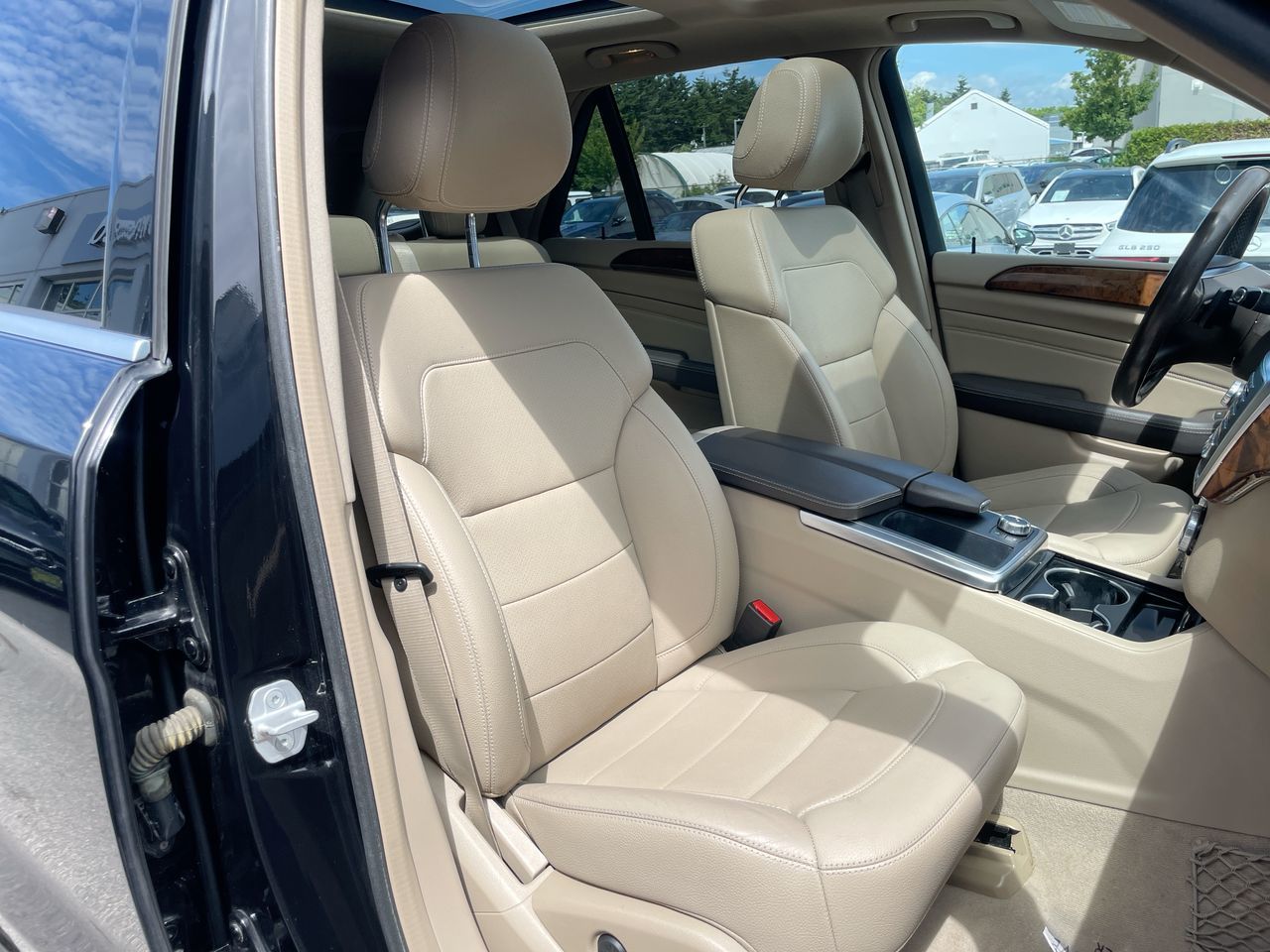 2014 Mercedes-Benz ML350 in Richmond, British Columbia