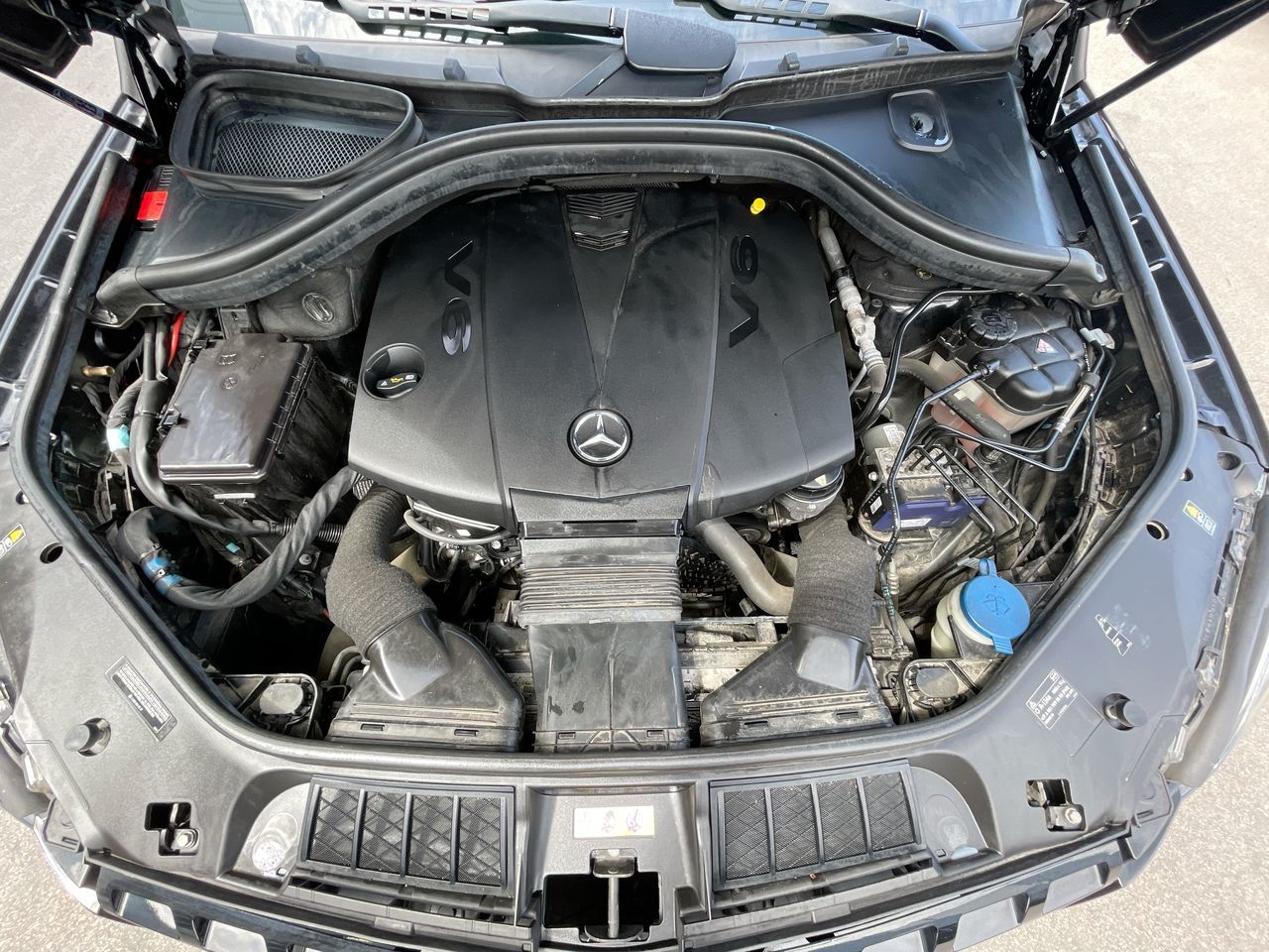 2014 Mercedes-Benz ML350 in Richmond, British Columbia