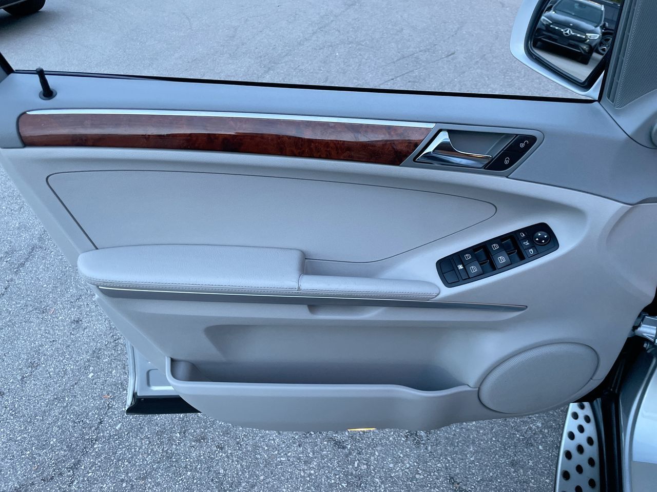 2006 Mercedes-Benz ML500P