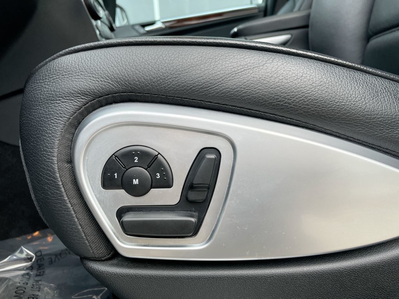 2010 Mercedes-Benz ML550 in Richmond, British Columbia