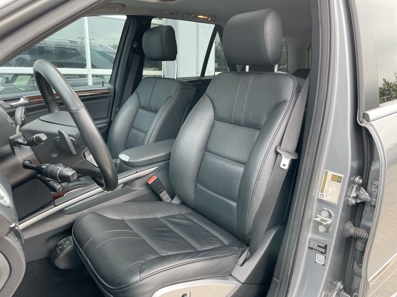 2010 Mercedes-Benz ML550 in Richmond, British Columbia