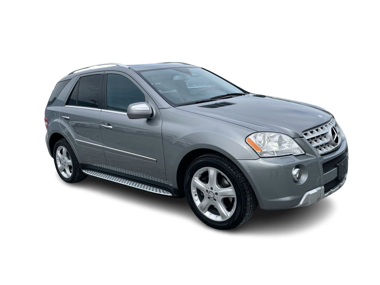2010 Mercedes-Benz ML550 in Richmond, British Columbia