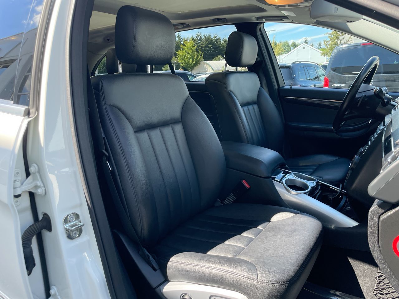 2010 Mercedes-Benz R350