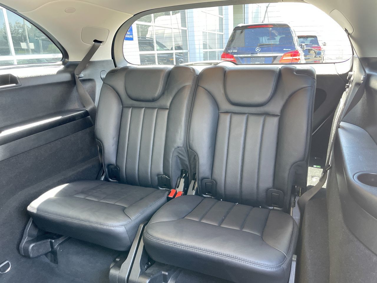2010 Mercedes-Benz R350