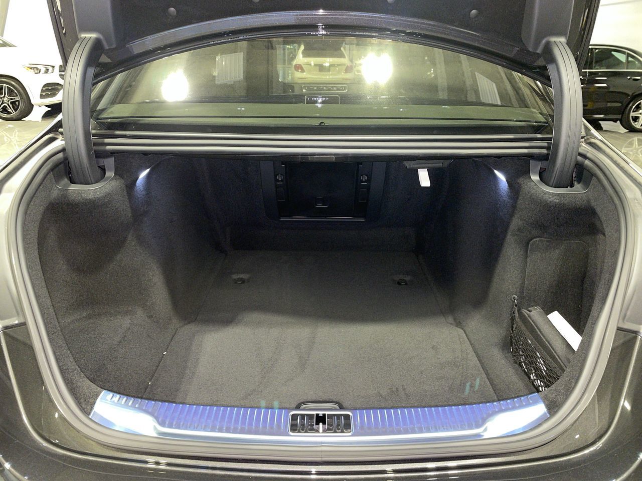 2023  S580