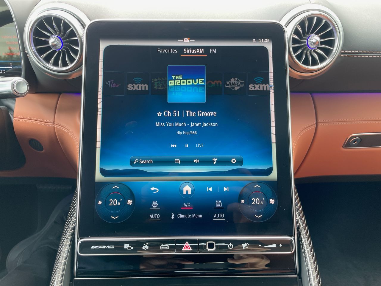 2025 Mercedes-Benz SL in Richmond, British Columbia