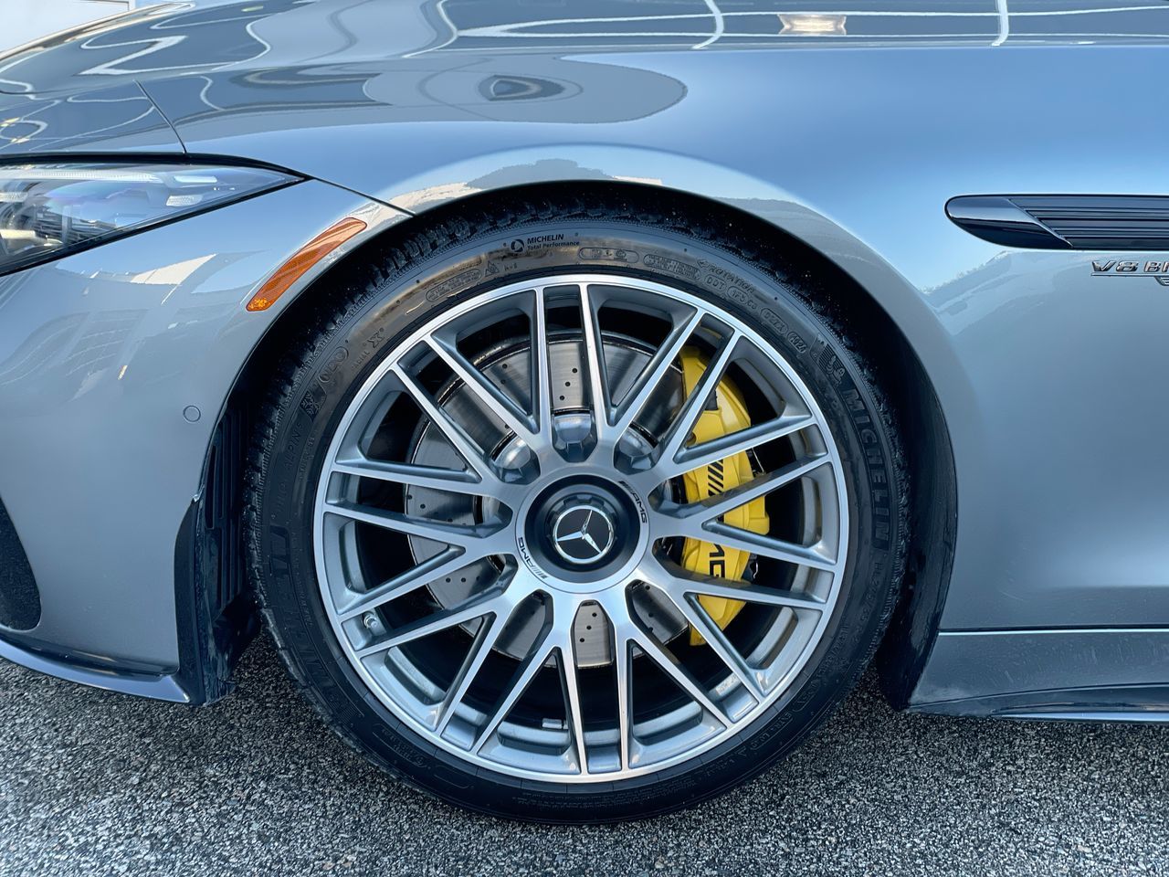 2023 Mercedes-Benz SL63 AMG