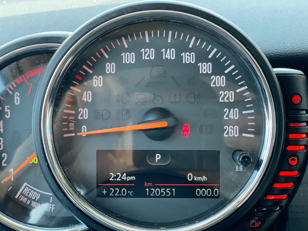 2017 MINI COOPER