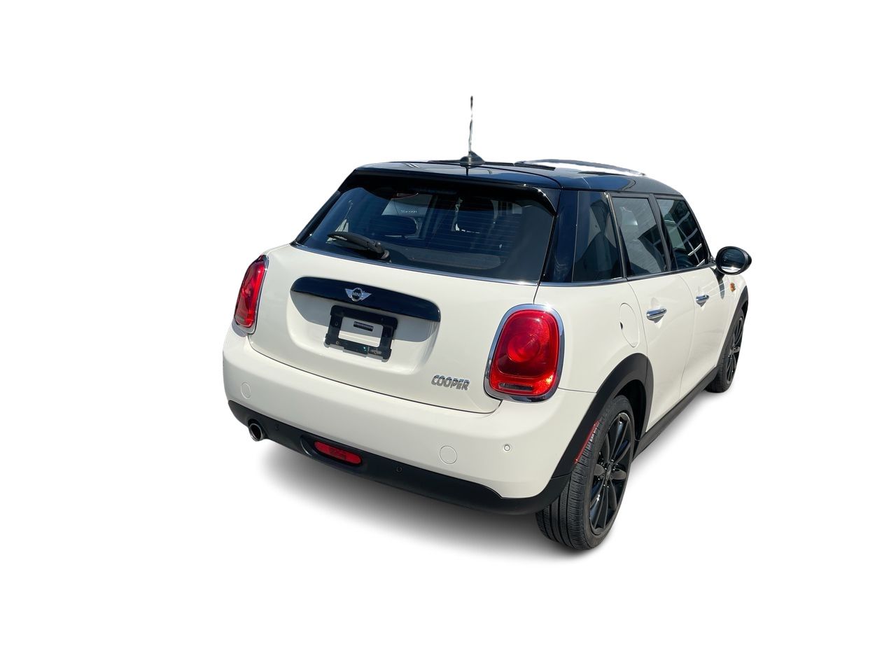 2017 MINI COOPER