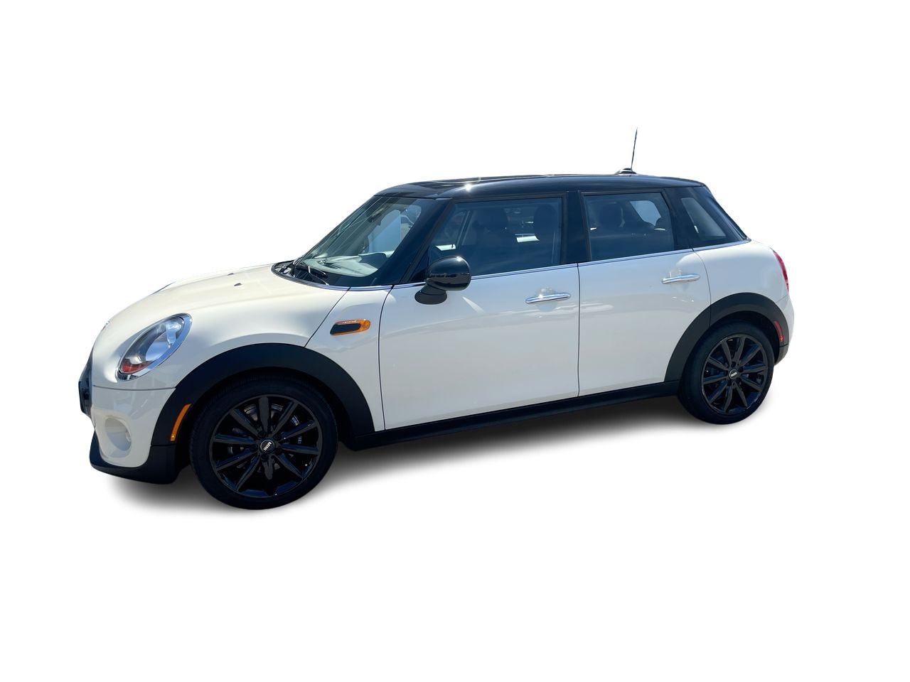 2017 MINI COOPER