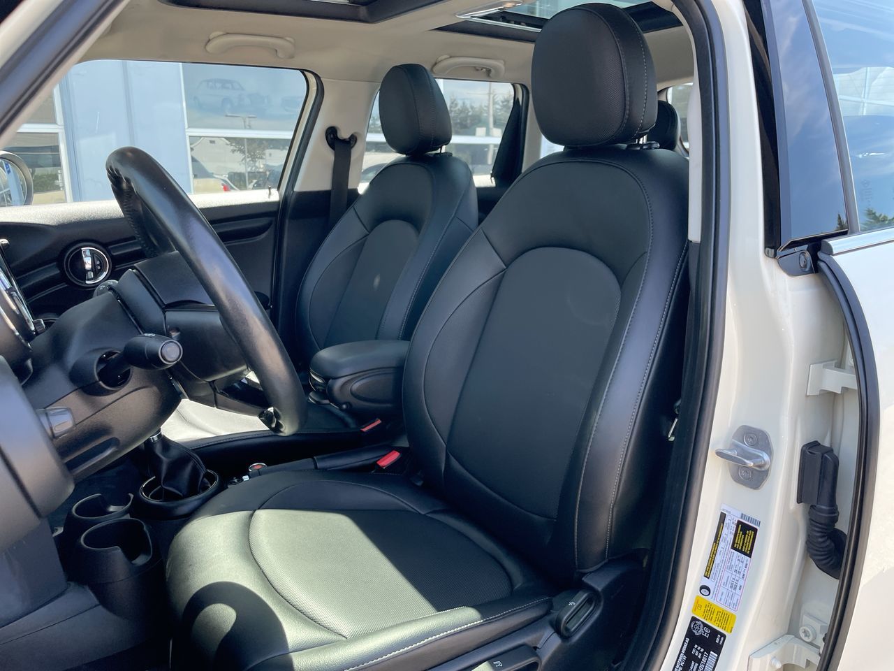 2017 MINI COOPER
