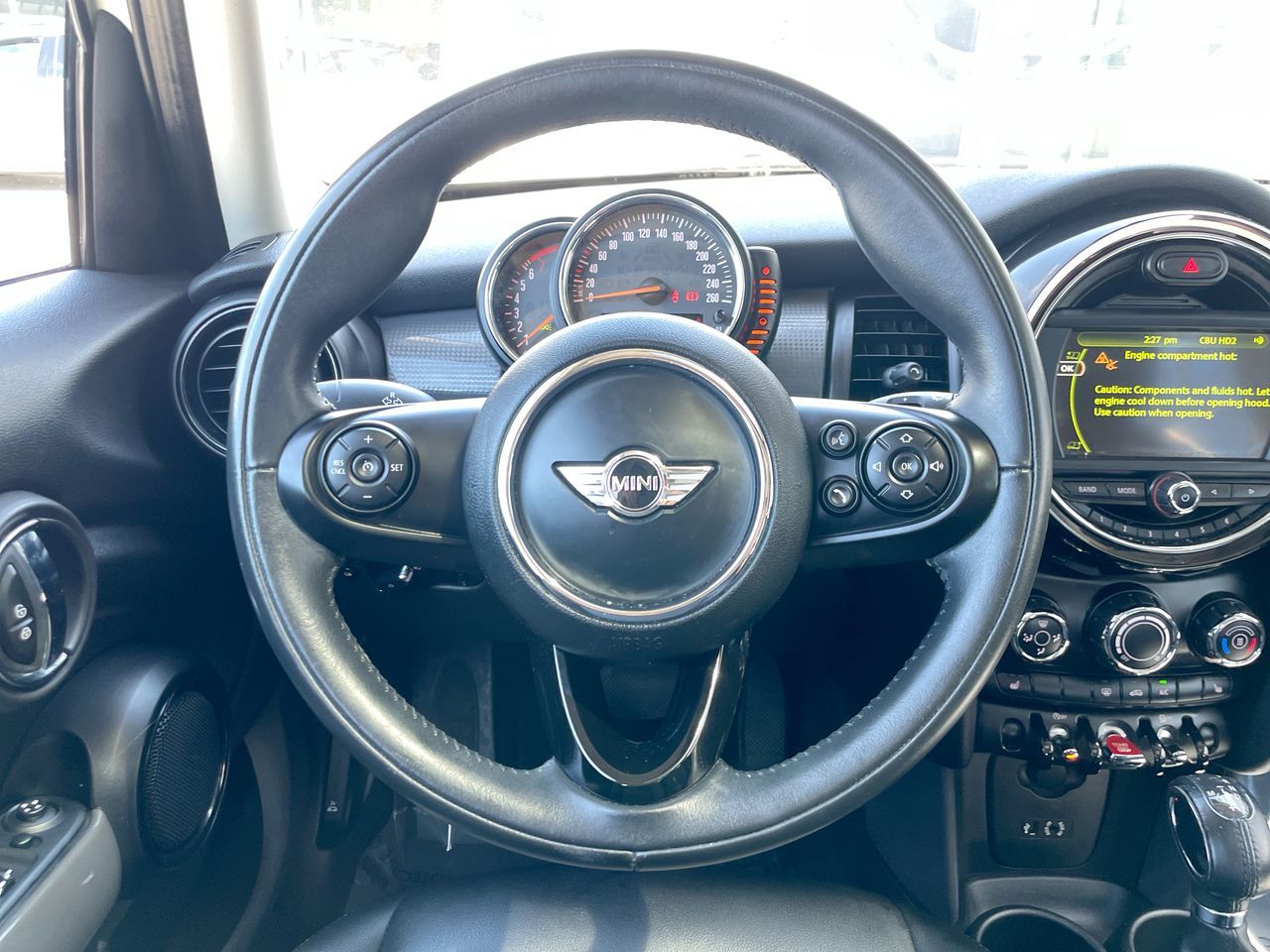 2017 MINI COOPER