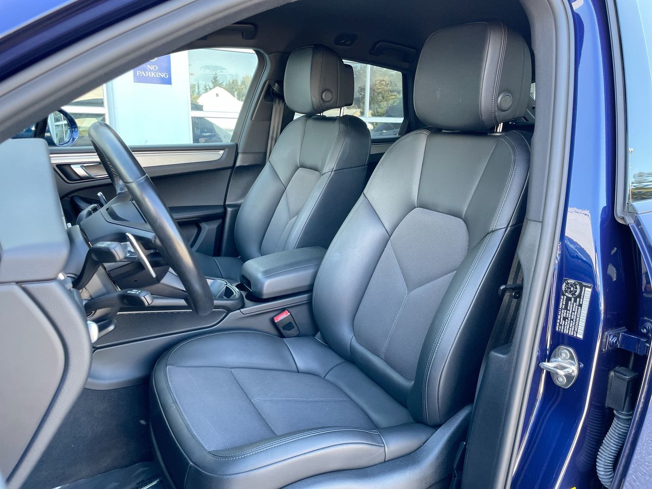 2022 Porsche Macan