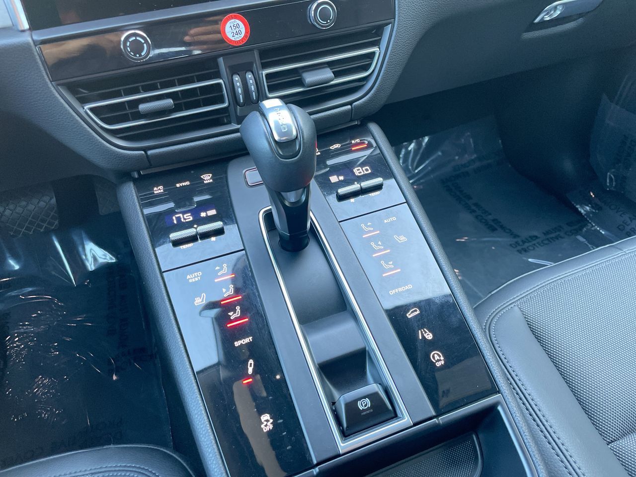 2022 Porsche Macan
