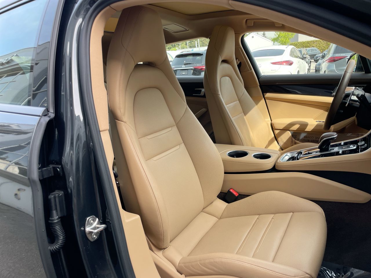 2022 Porsche Panamera