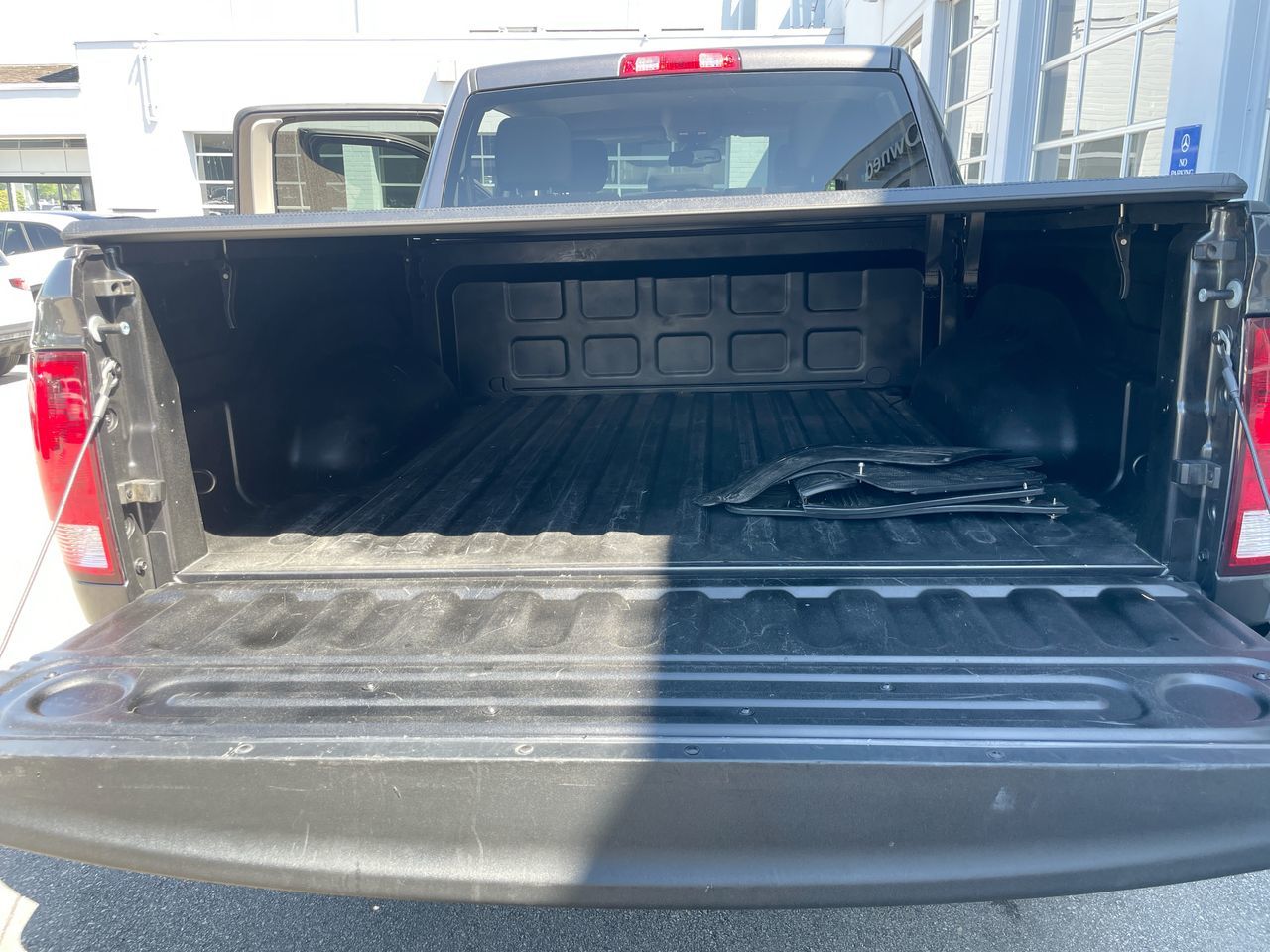 2022 Ram RAM 1500 Classic Crew Cab 4x4 (DS) in Richmond, British Columbia