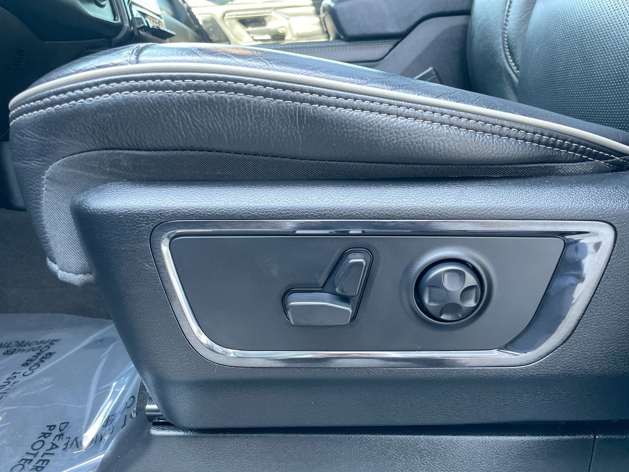 2023 Ram RAM 1500 Crew Cab 4x4 (DT)