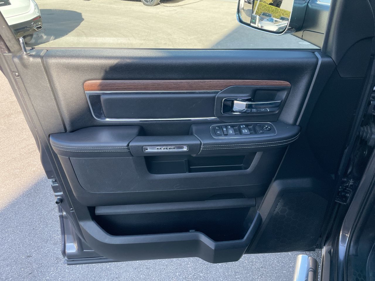 2018  RAM 1500 Crew Cab 4x4