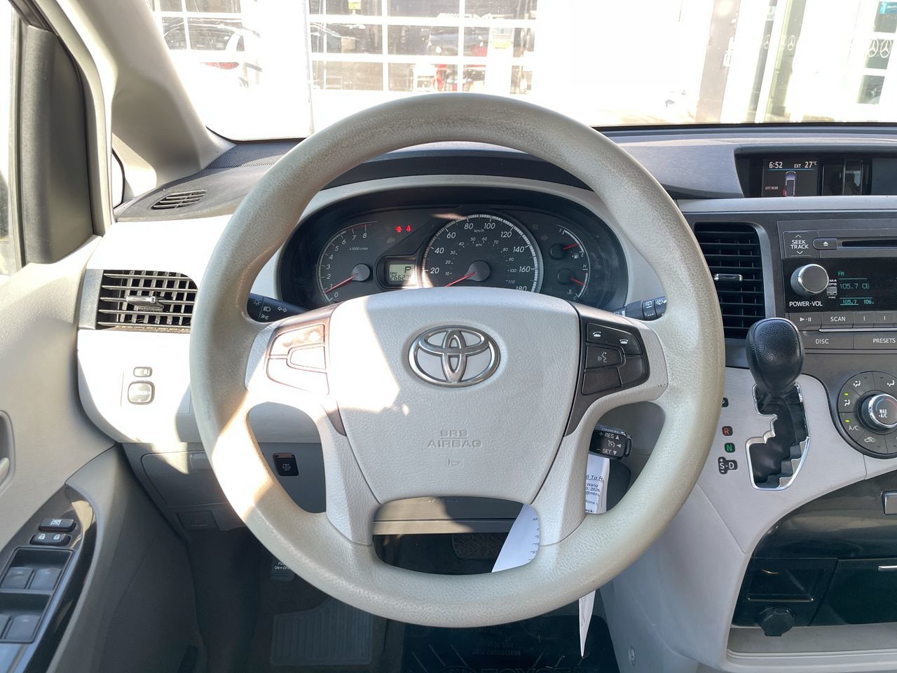 2012 Toyota Sienna
