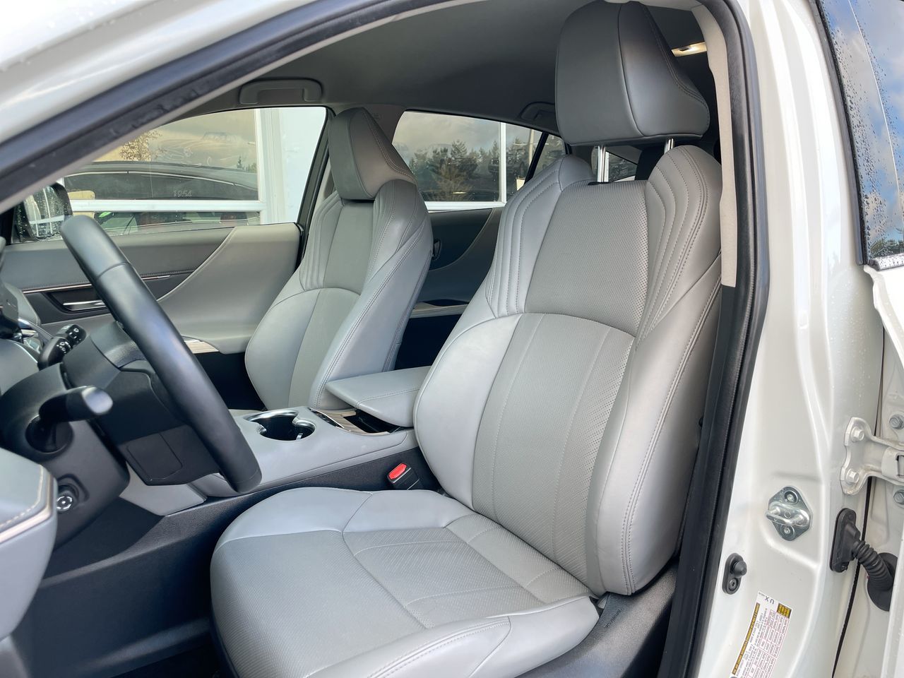 Toyota Venza Hybrid  2022 à Richmond, Colombie-Britannique