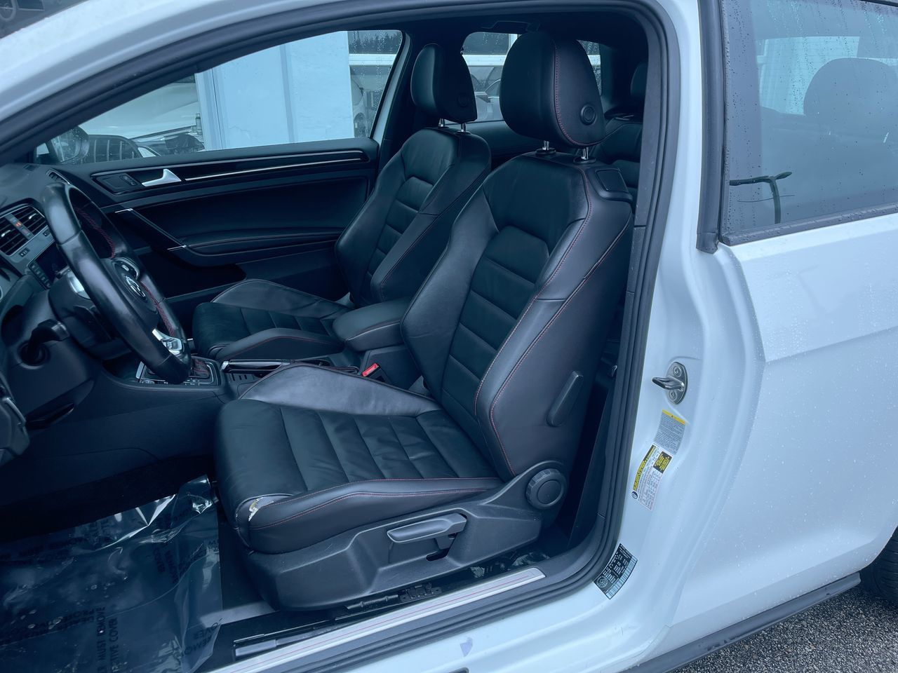 2015 Volkswagen Golf GTI in Richmond, British Columbia