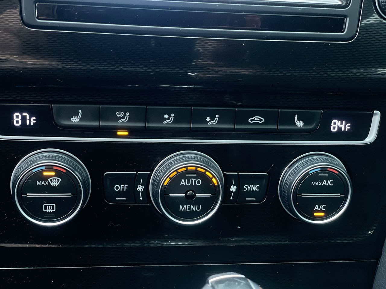 2015 Volkswagen Golf GTI in Richmond, British Columbia