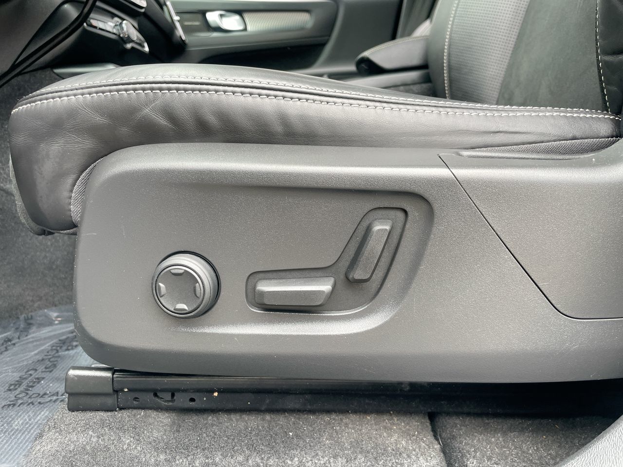 2021 Volvo XC40 in Richmond, British Columbia