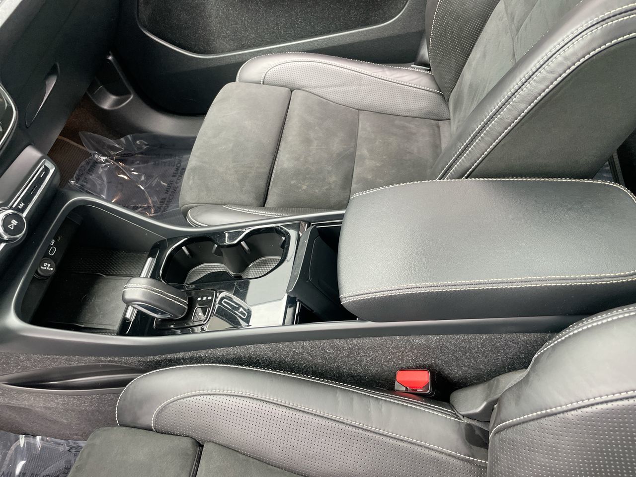 2021 Volvo XC40 in Richmond, British Columbia