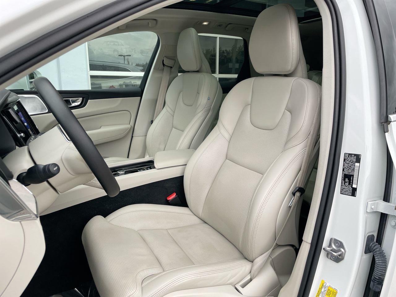 2022 Volvo XC60 in Richmond, British Columbia