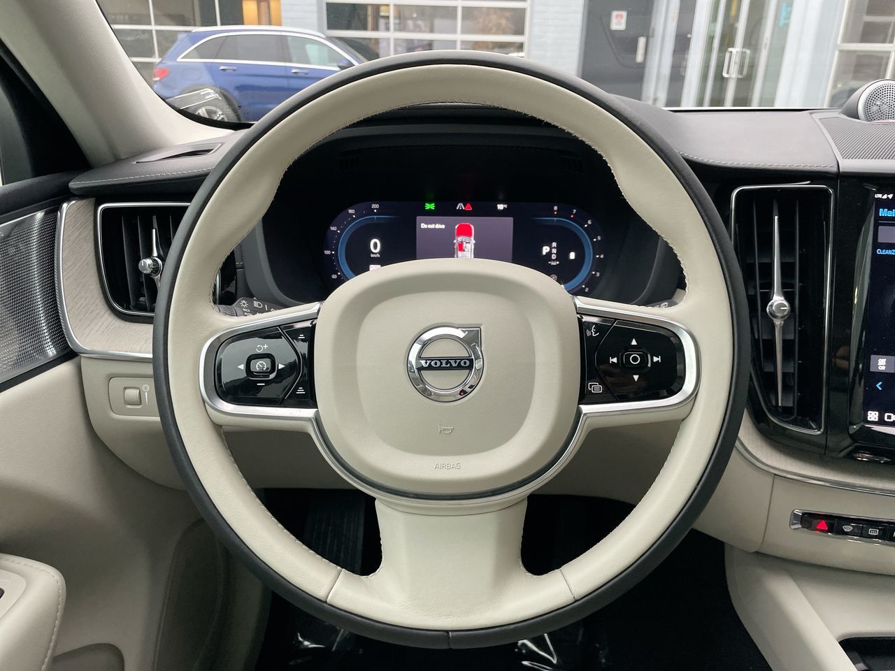 2022 Volvo XC60 in Richmond, British Columbia