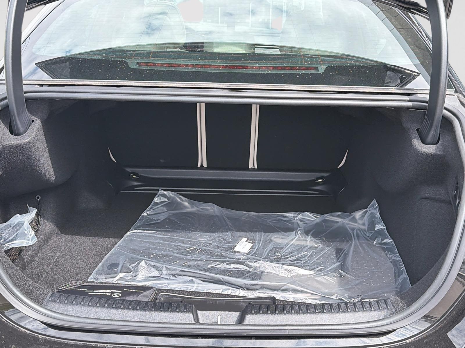 Photo 2026 Mercedes-Benz E-Class 350 4MATIC Sedan #6