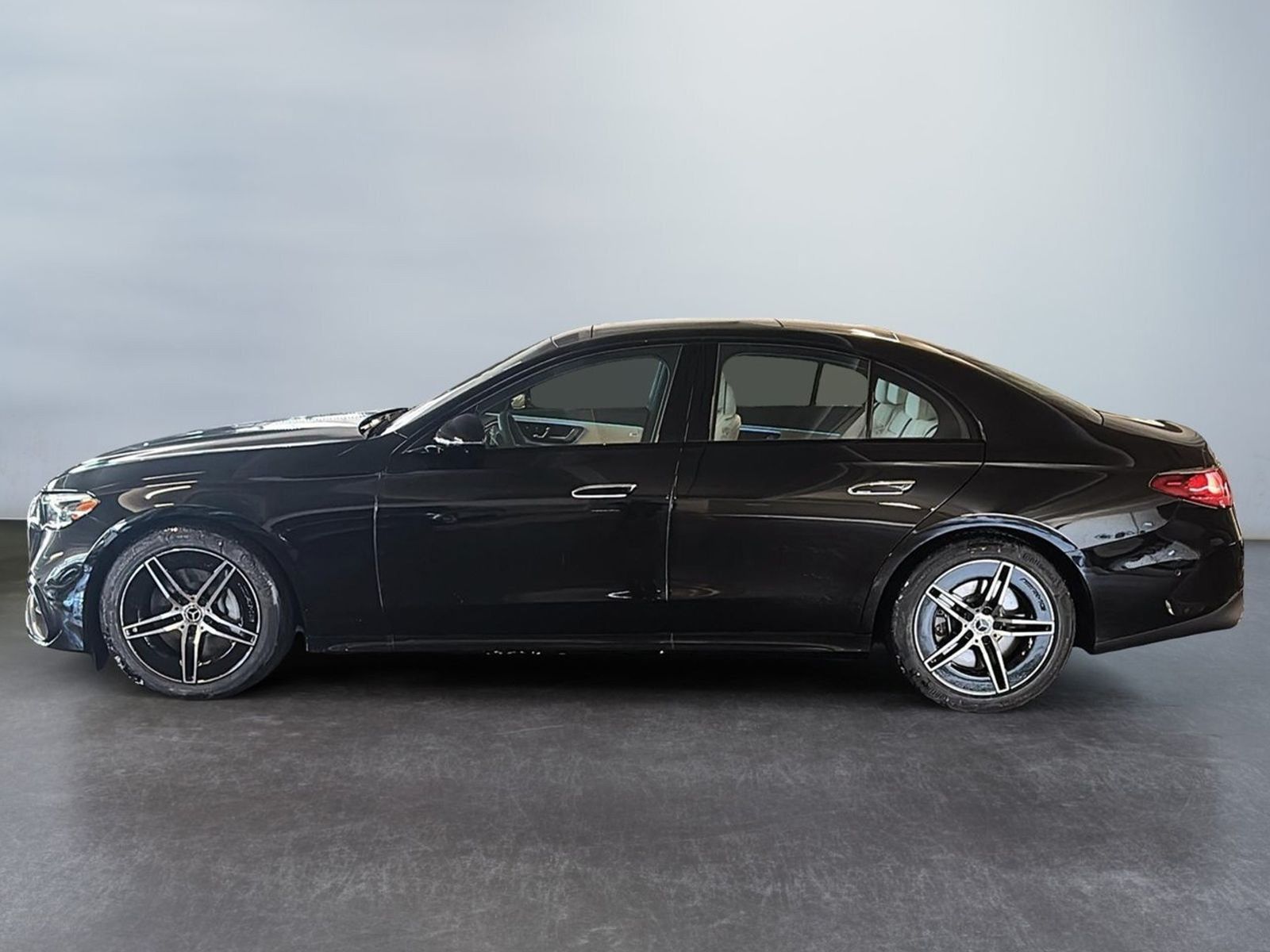 Photo 2026 Mercedes-Benz E-Class 450 4MATIC Sedan #5