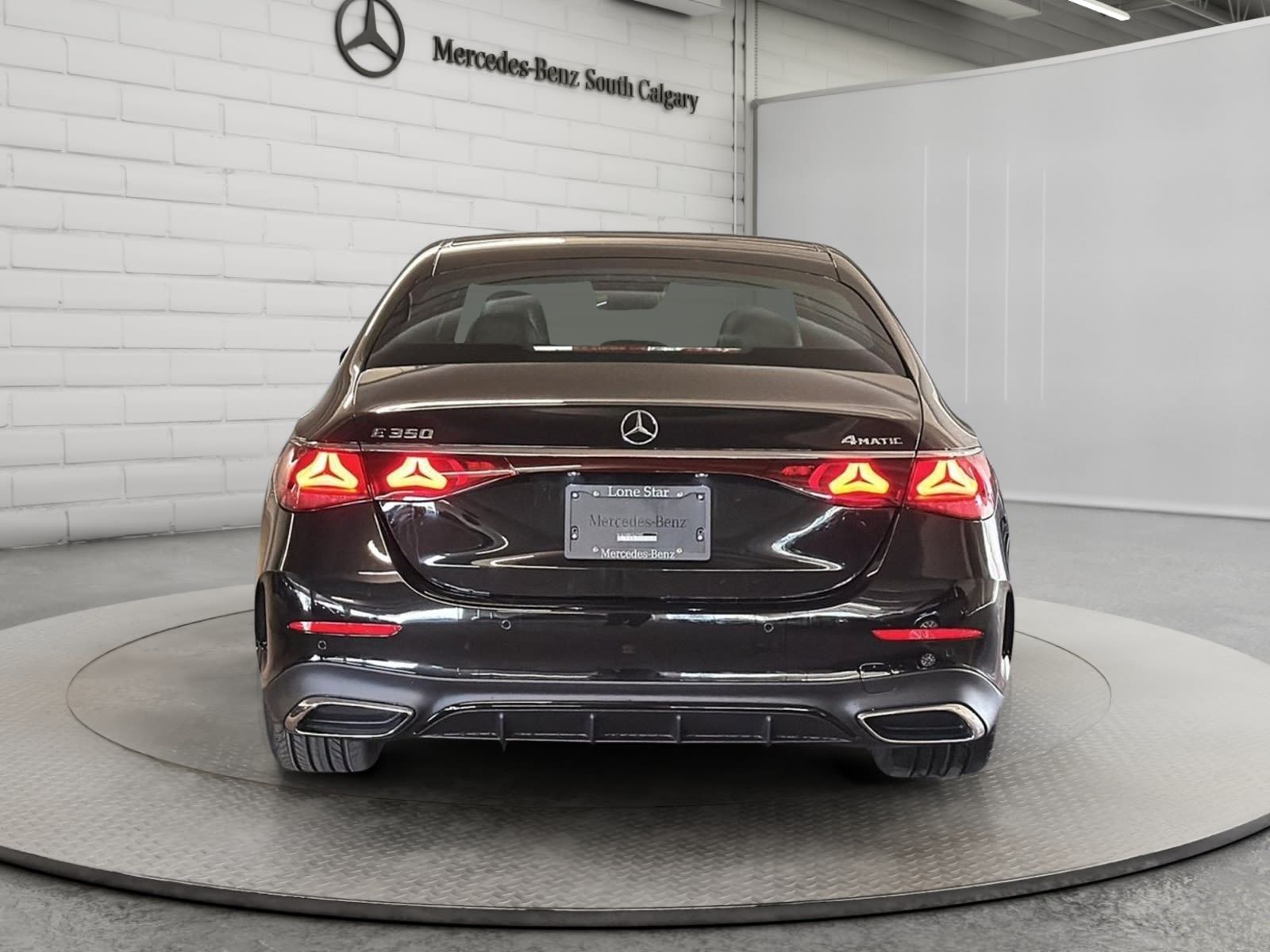 Photo 2026 Mercedes-Benz E-Class 350 4MATIC Sedan #3