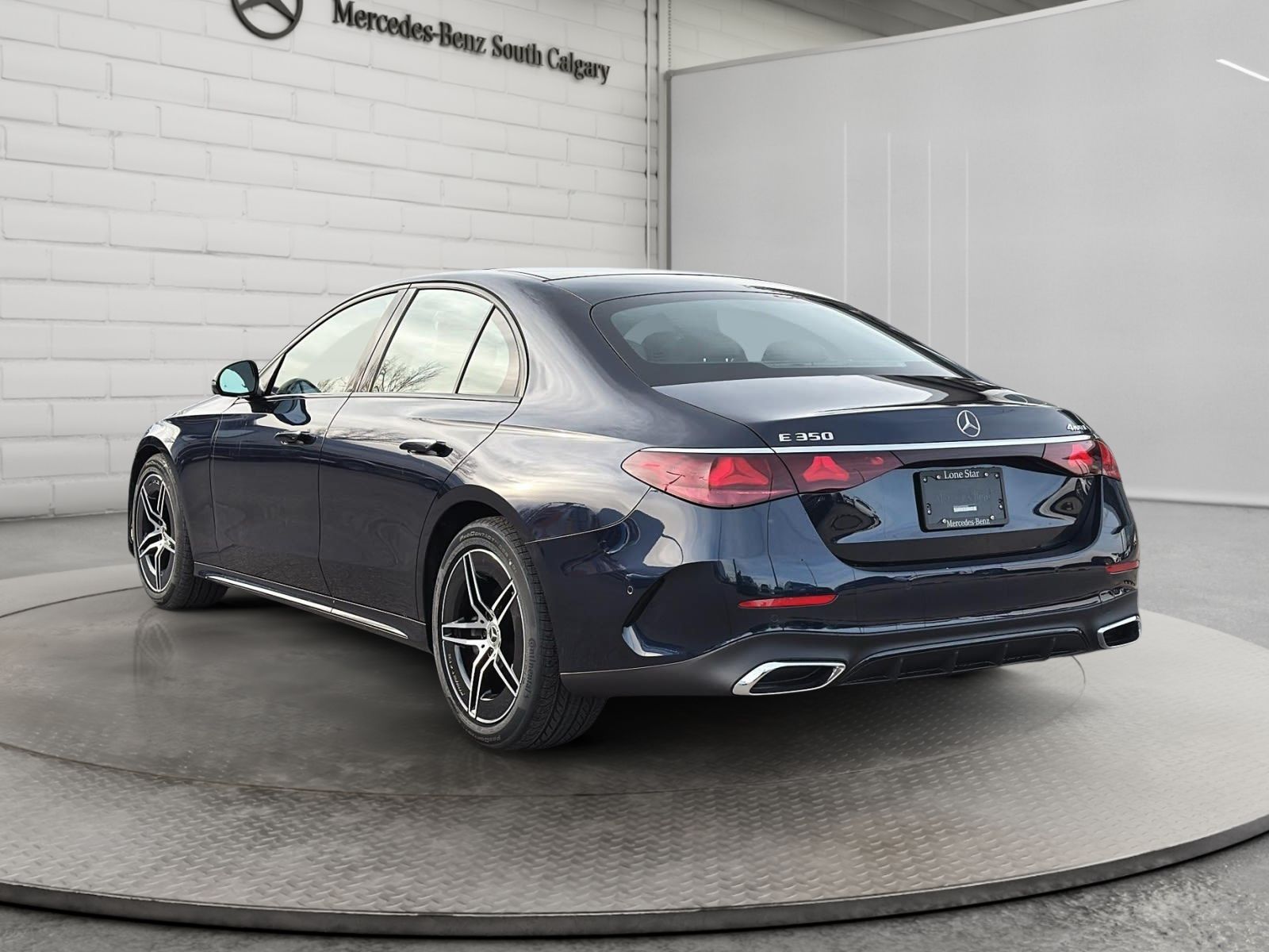 Photo 2026 Mercedes-Benz E-Class 350 4MATIC Sedan #4