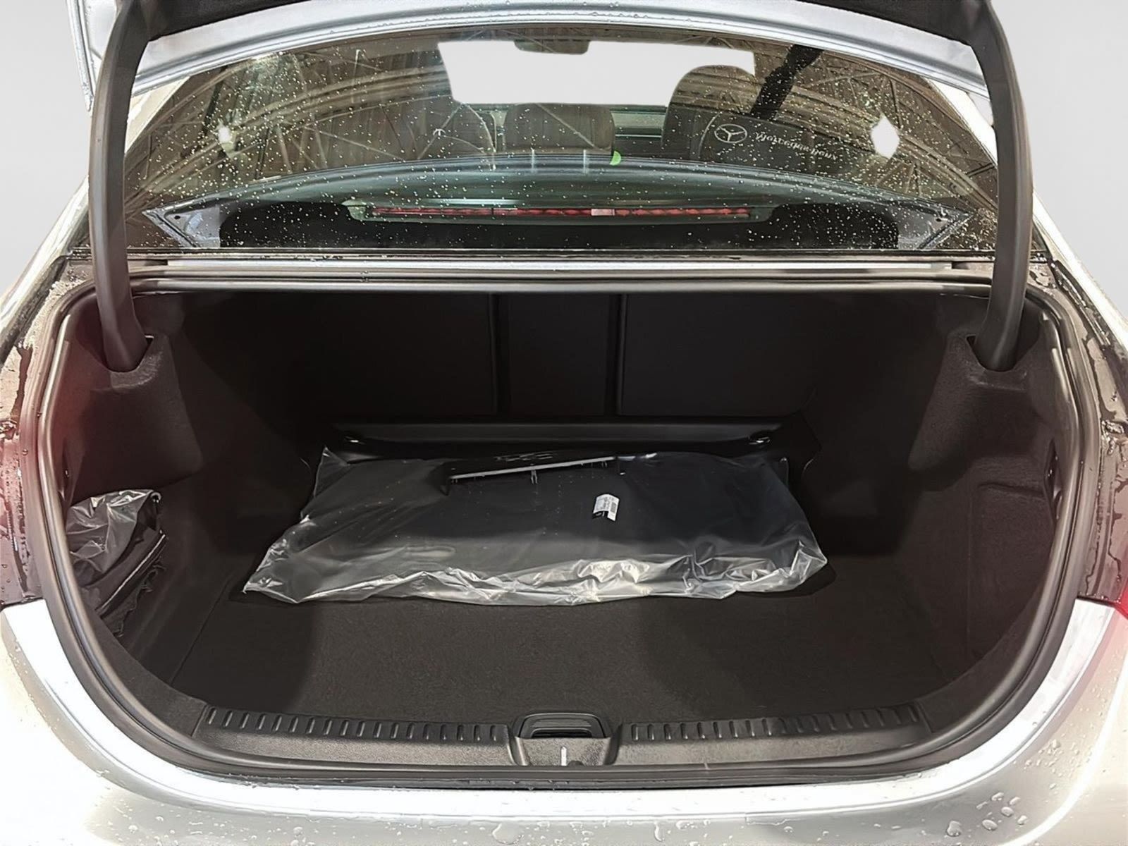 Photo 2026 Mercedes-Benz E-Class 450 4MATIC Sedan #6